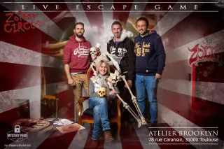 Curious Circus <br> Escape à louer - 267 - Escape Game 4 joueurs avec Zoltar dans