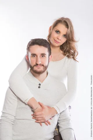 Séance Photo Couple Amoureux Adultes - 202 - Photo Couple Atelier Brooklyn Toulouse