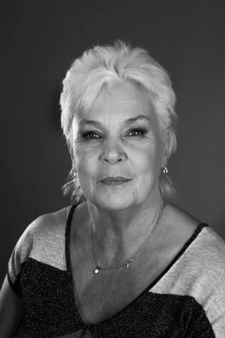 Séance studio photo Solo Classique Adulte - 198 - 	 Photo Profil Shoot Media Toulouse
